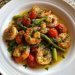 Garlic Shrimp with Fresh Tomatoes and Green Asparagus