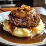 Gehakt met jus op puree