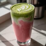 Aardbeien matcha latte