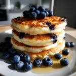 Proteïne pannenkoeken met blauwe bessen