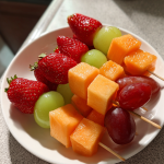 Halloween Fruitspiesjes Kids Snack: Gemakkelijke en leuke traktatie