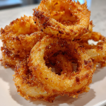 Krokante Airfryer Uienringen: Perfecte knapperigheid met elke hap